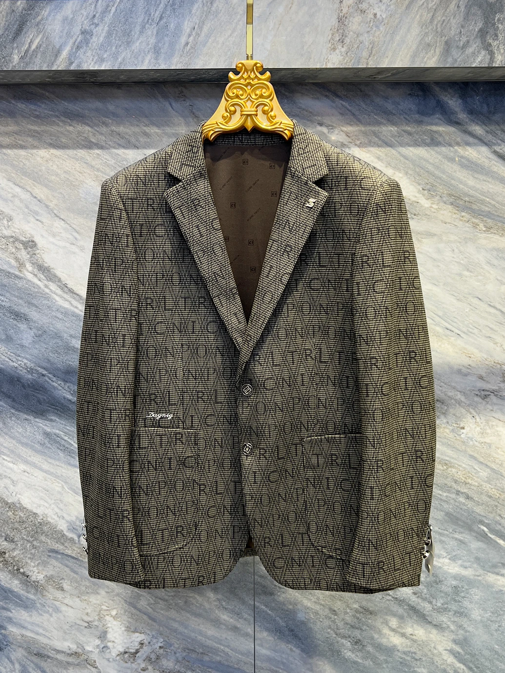 Slim Fit Men's Casual Faion Letter Print Suit Jaet Autumn Winter Trendy Personali Leisure Wool Polyester Blend Coat
Slim Fit Men's Casual Faion Letter Print Suit Jaet Autumn Winter Trendy Personali Leisure Wool Polyester Blend Coat