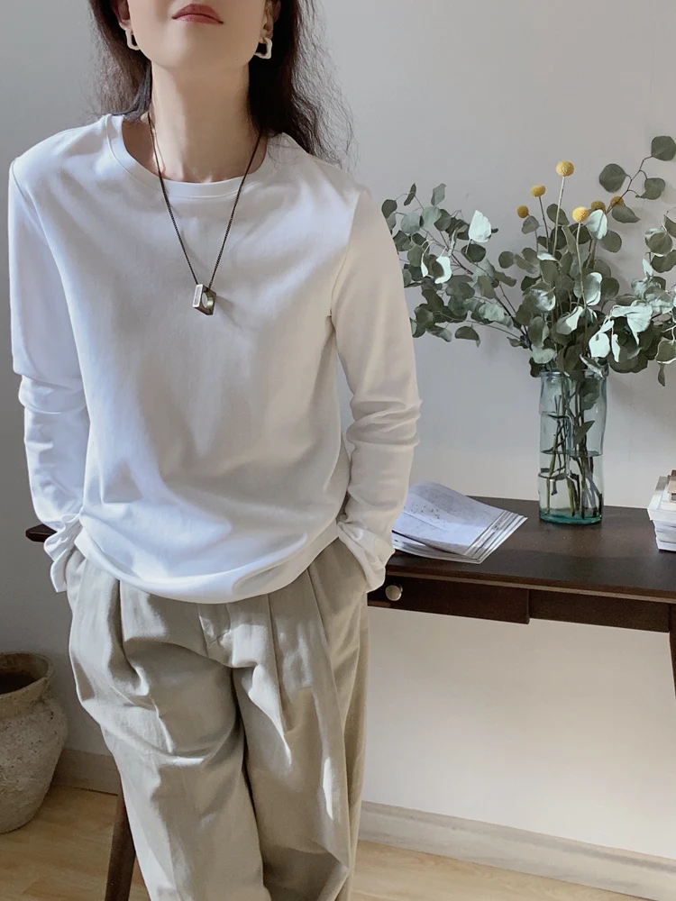 Осенне-зимняя теплая футболка из чистого хлопка Long Sve, женская круглая длинная бархатная хлопковая футболка под irt Bla White oulder
Осенне-зимняя теплая футболка из чистого хлопка Long Sve, женская круглая длинная бархатная хлопковая футболка под irt Bla White oulder