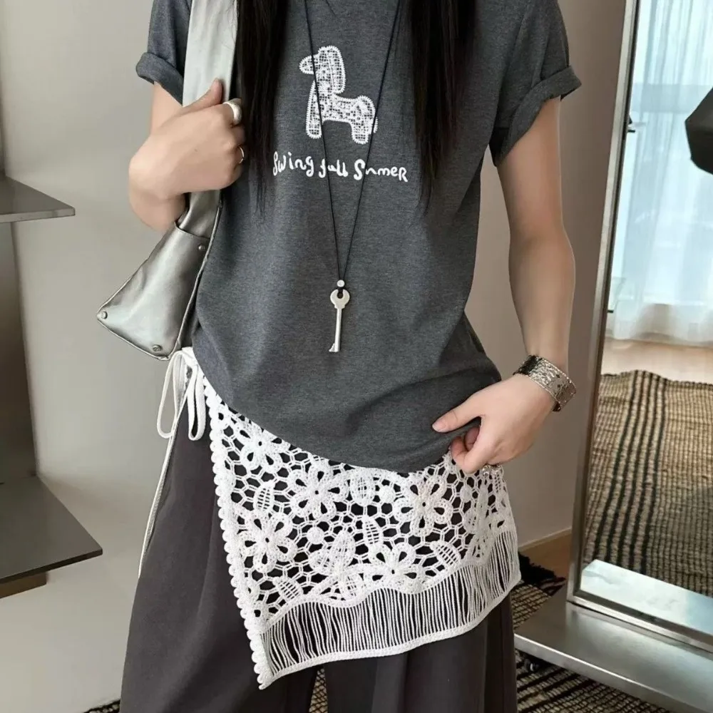 Lace Up Triangle Hip Scarf Detachable White Lace Trim Crochet Short Skirt Wrap Tulle Vintage Embroidery Waist Belt Festival
Lace Up Triangle Hip Scarf Detachable White Lace Trim Crochet Short Skirt Wrap Tulle Vintage Embroidery Waist Belt Festival