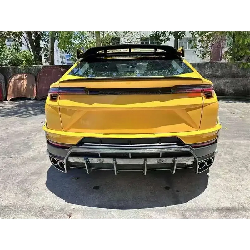 High Quality 1016 Style Carbon Fiber Rear Bumper Diffuser Spoiler Body Kit for URUS S 2023
High Quality 1016 Style Carbon Fiber Rear Bumper Diffuser Spoiler Body Kit for URUS S 2023