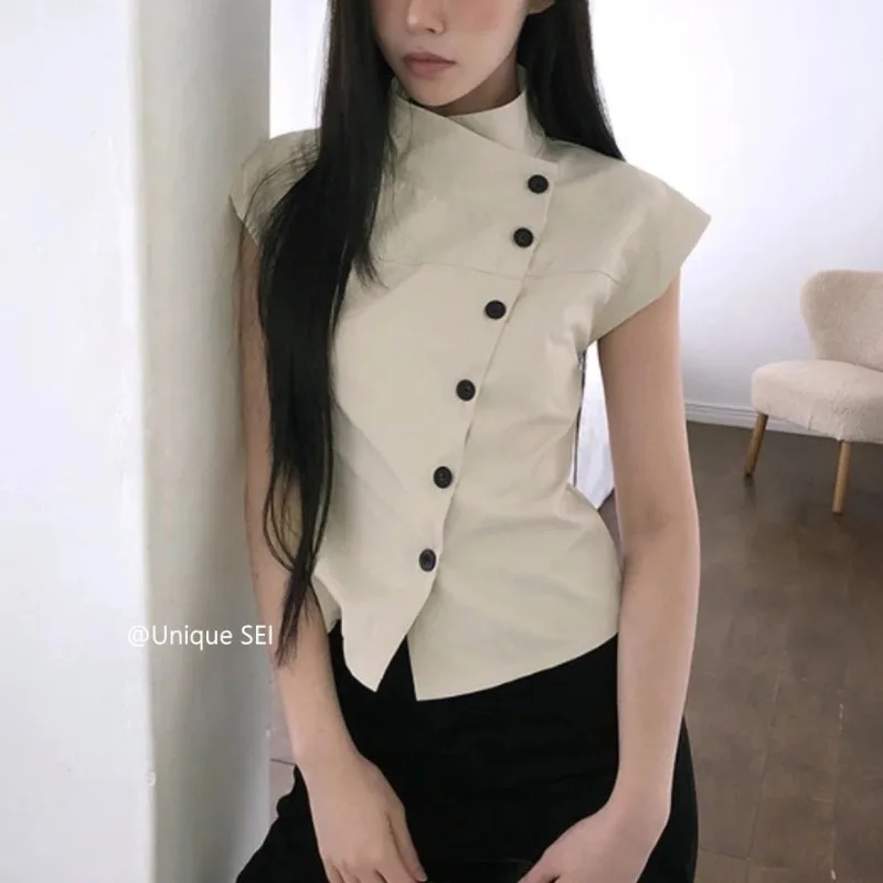 Stand Collar Buttons Solid Color All-Match Short-Sleeved Shirt Women 2026 Summer New Korean Streetwear Sexy Slim Irregular Tops
Stand Collar Buttons Solid Color All-Match Short-Sleeved Shirt Women 2026 Summer New Korean Streetwear Sexy Slim Irregular Tops