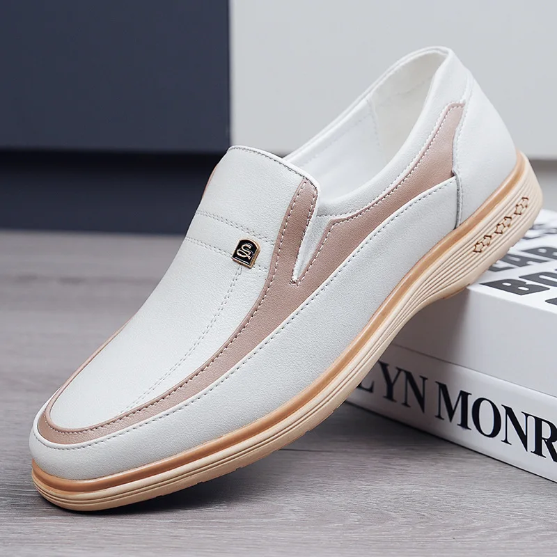 Men's Spring New Genuine Leather Casual Shoes with One-pedal Color Matching, Wear-resistant, Non-slip and Breathable Dad Shoes
Men's Spring New Genuine Leather Casual Shoes with One-pedal Color Matching, Wear-resistant, Non-slip and Breathable Dad Shoes