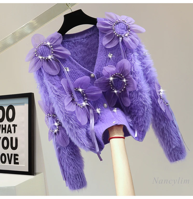 Fashion Flower Mohair Long Sleeve Knitted Sweater 2025 Spring High Waist Short Diamond Beaded Fringed V-Neck Purple Cardigan
Fashion Flower Mohair Long Sleeve Knitted Sweater 2025 Spring High Waist Short Diamond Beaded Fringed V-Neck Purple Cardigan