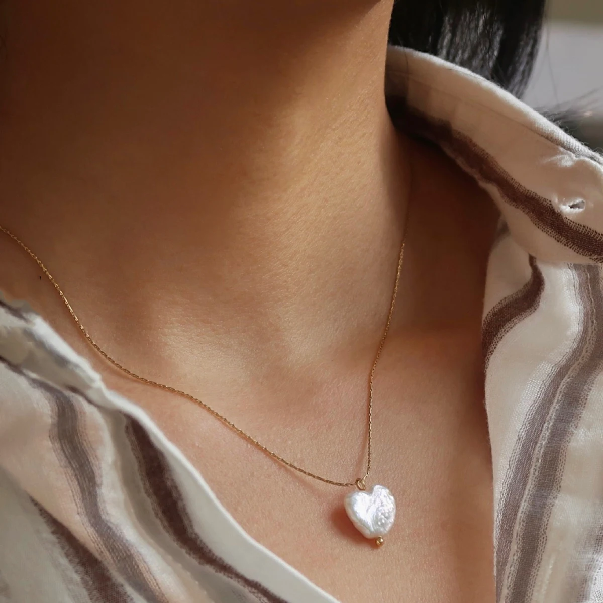 Jewelry handmade 100% Natural Freshwater Big Baroque irregular pearl pendant 925 silver sterling classic clasp 8-10mm
Jewelry handmade 100% Natural Freshwater Big Baroque irregular pearl pendant 925 silver sterling classic clasp 8-10mm