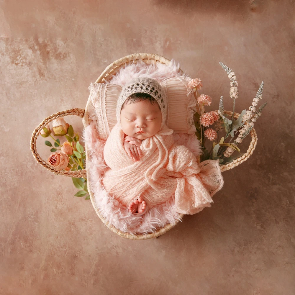 Pink Theme Baby Photography Props Newborn Photo Lace Pillow Mesh Wrap Cute Rabbit Doll Studio Shoot Background Accessories
Pink Theme Baby Photography Props Newborn Photo Lace Pillow Mesh Wrap Cute Rabbit Doll Studio Shoot Background Accessories