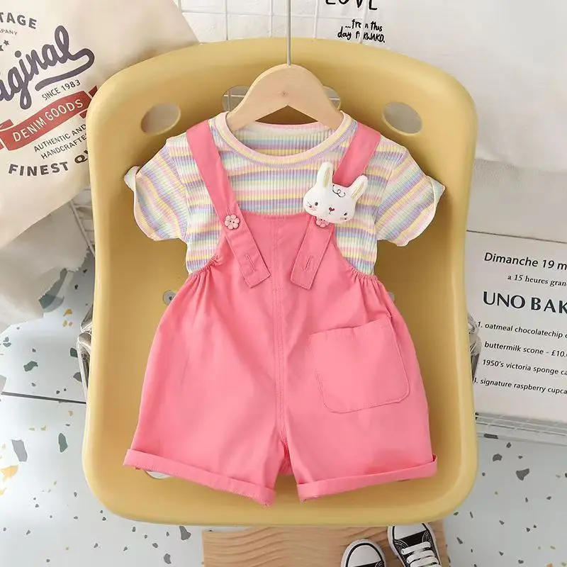 Girls' Short-sleeved Suit Summer Fashionable Baby Foreign Style New Overalls Children's Two-piece Casual Clothes
Girls' Short-sleeved Suit Summer Fashionable Baby Foreign Style New Overalls Children's Two-piece Casual Clothes