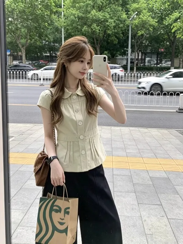 Sweet And Spicy Summer Shirt with Pleats And Puff Collar for plus Size Women Short Sleeve Retro Style Korean Fashion
Sweet And Spicy Summer Shirt with Pleats And Puff Collar for plus Size Women Short Sleeve Retro Style Korean Fashion