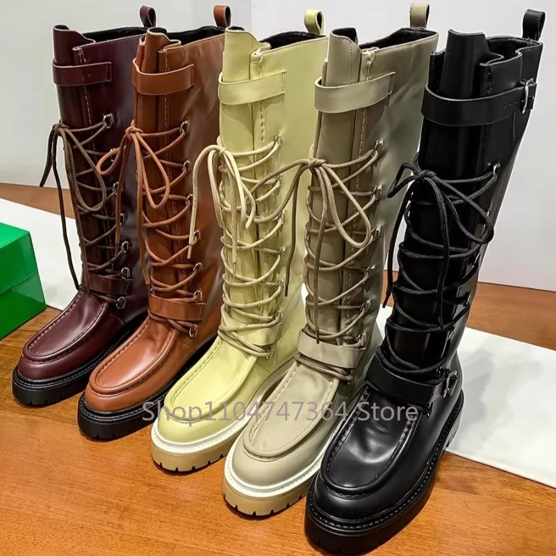 Модные ботинки в британском стиле, женская обувь, мотоциклетные высокие сапоги из натуральной кожи в стиле вестерн, женские сапоги до колена с пряжкой на ремне
Модные ботинки в британском стиле, женская обувь, мотоциклетные высокие сапоги из натуральной кожи в стиле вестерн, женские сапоги до колена с пряжкой на ремне