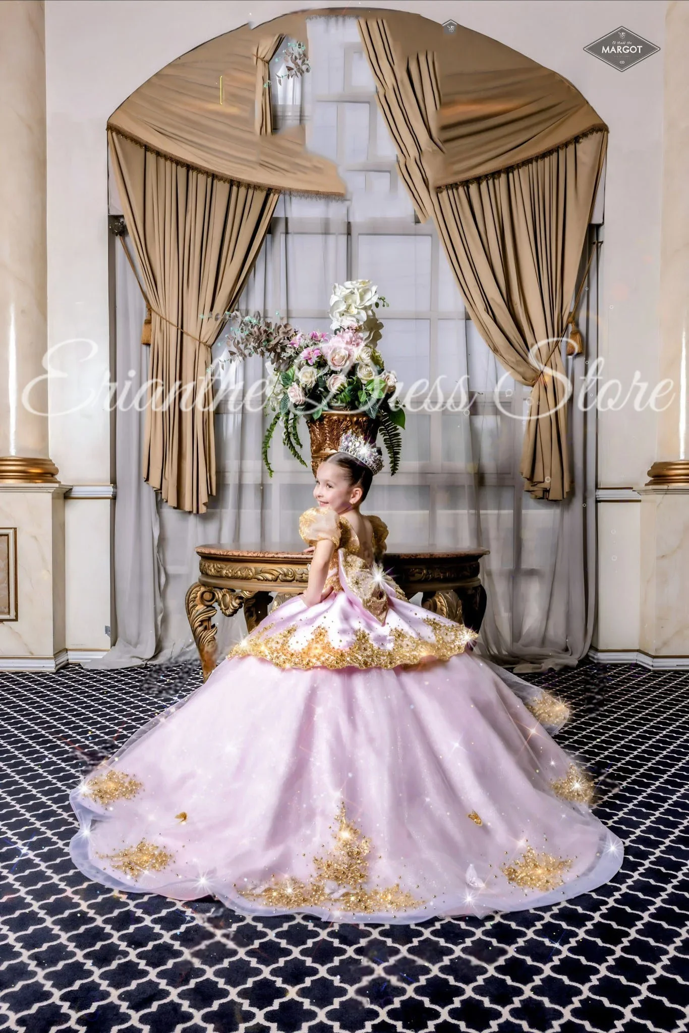 Pink Flower Girl Dress for Wedding Applique Tulle Puffy Beading Elegant Customized Kids Birthday Party First Communion Ball Gown
Pink Flower Girl Dress for Wedding Applique Tulle Puffy Beading Elegant Customized Kids Birthday Party First Communion Ball Gown