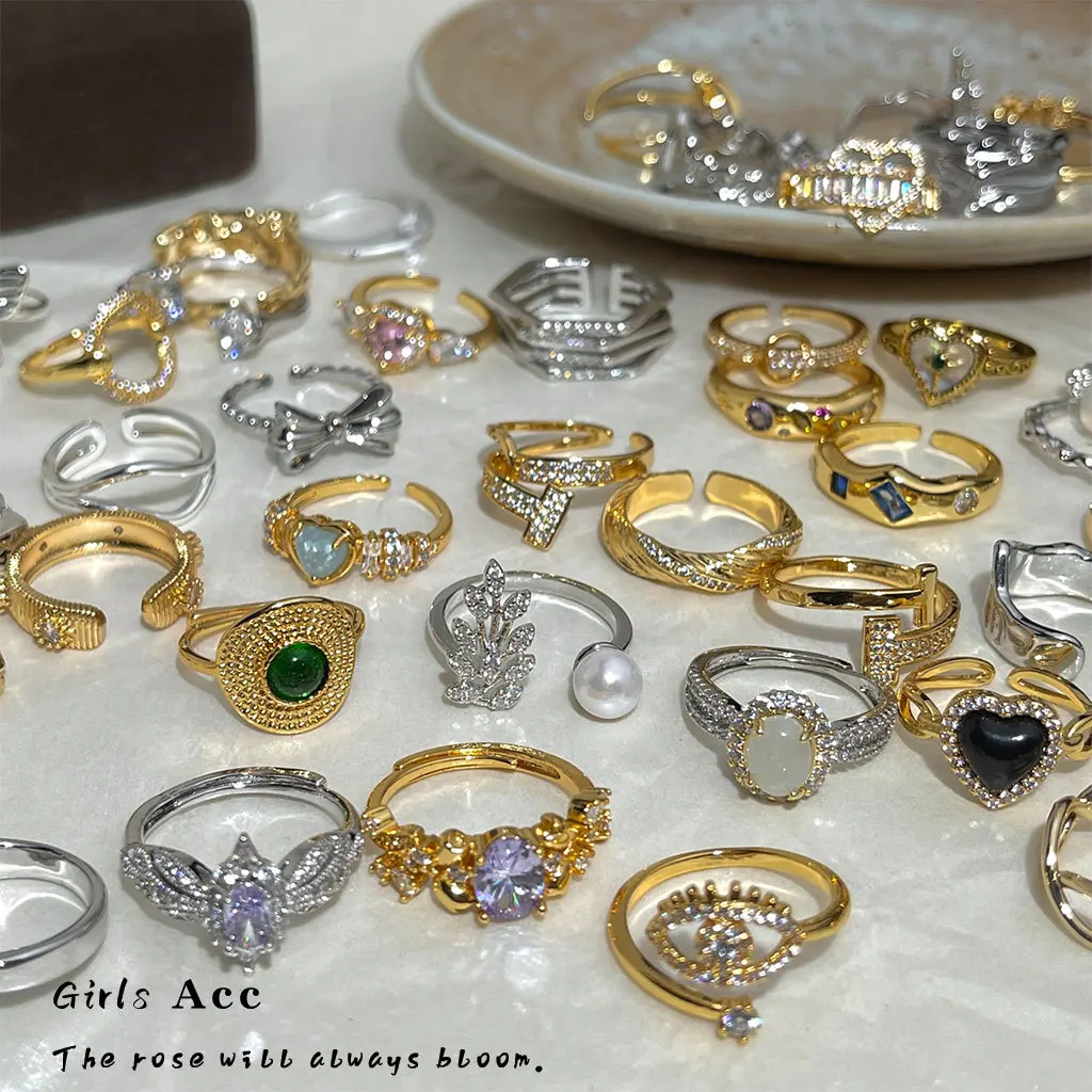 Classic Minimalist Zircon Index Finger Ring Unisex Vintage Niche Luxury Light Luxury Fashion Versatile Popular Jewelry Accessory
Classic Minimalist Zircon Index Finger Ring Unisex Vintage Niche Luxury Light Luxury Fashion Versatile Popular Jewelry Accessory