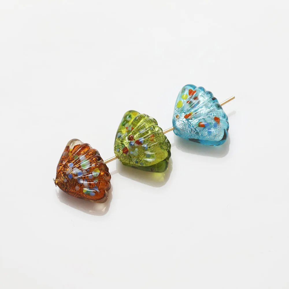 2PCS Shell Shape Glass Bead Silver Foil Charms for Jewelry Making Findings Supplies DIY Hand Made Accessories 16*12mm
2PCS Shell Shape Glass Bead Silver Foil Charms for Jewelry Making Findings Supplies DIY Hand Made Accessories 16*12mm