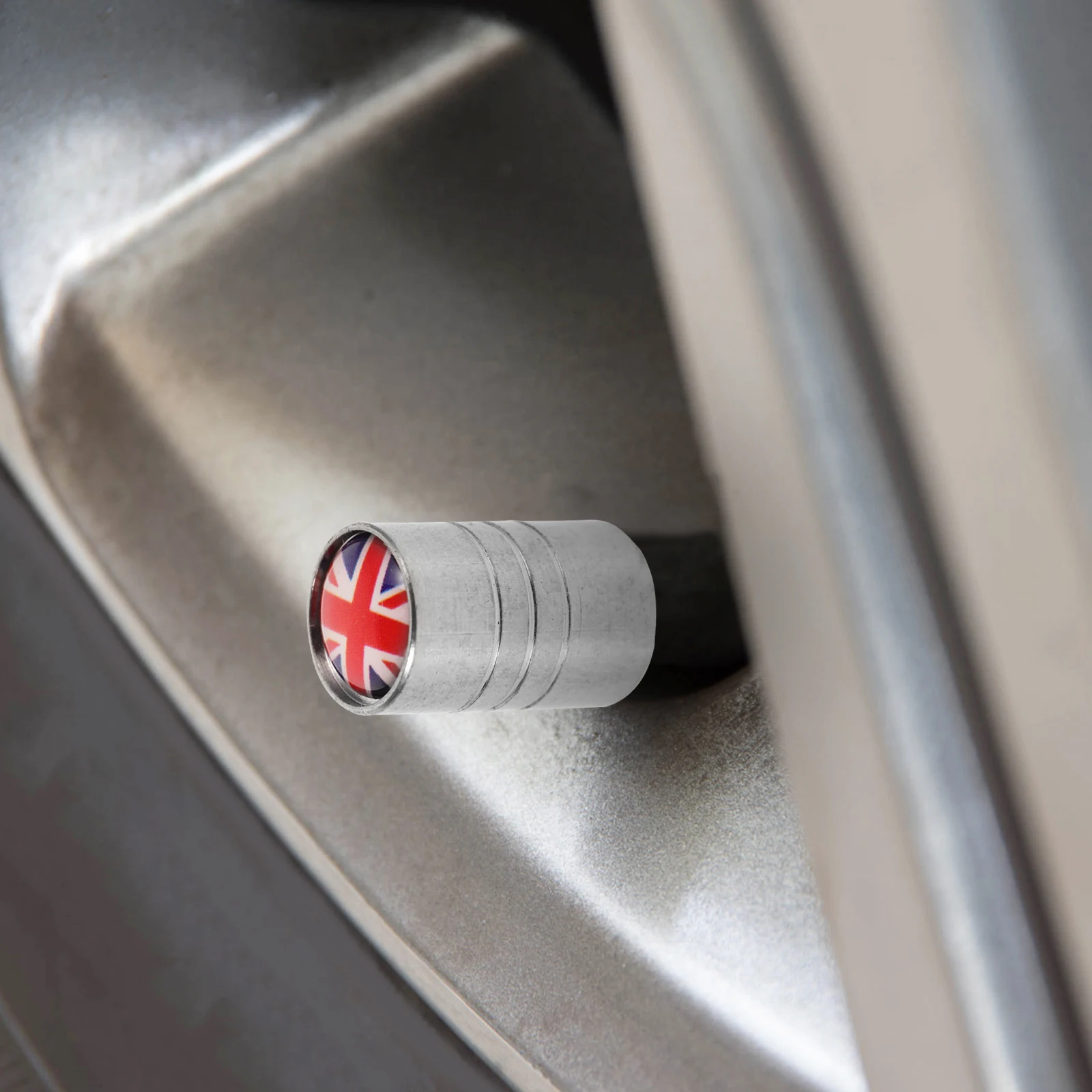 8pcs Universal Tire Valve Stem Caps Aluminum Alloy Air Valve Caps Durable Resin Drop Design Secure Easy Installation Decorative
8pcs Universal Tire Valve Stem Caps Aluminum Alloy Air Valve Caps Durable Resin Drop Design Secure Easy Installation Decorative