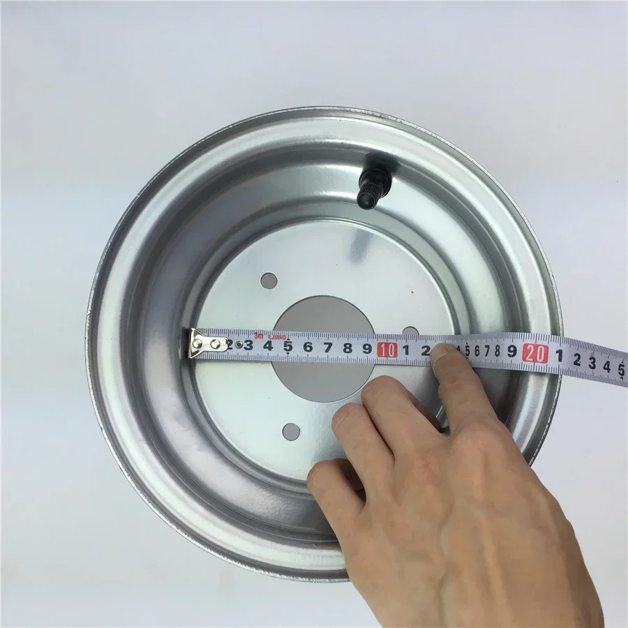 Для небольшого мотоцикла Hummer Bulls ATV общего назначения 7-дюймовое стальное кольцо Железные колеса 16x8-7 ATV 16x8.00-7
Для небольшого мотоцикла Hummer Bulls ATV общего назначения 7-дюймовое стальное кольцо Железные колеса 16x8-7 ATV 16x8.00-7