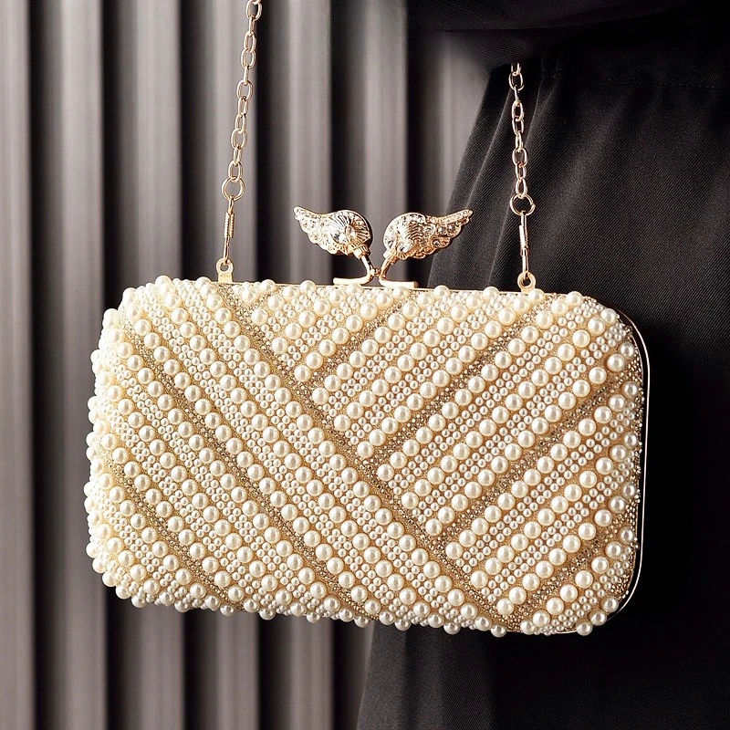 New fashion dinner bag party dress bag banquet woman holding cheongsam bag
New fashion dinner bag party dress bag banquet woman holding cheongsam bag