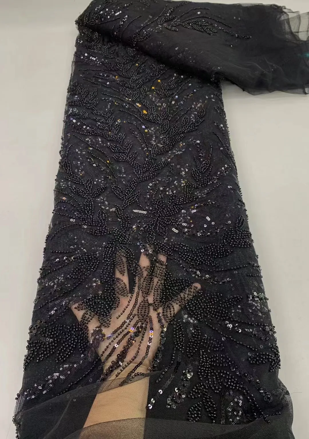 2024 Luxury French Mesh Embroidery Beaded Lace Fabric African Nigerian Sequins Lace Fabric For Wedding Dress Sewing Material
2024 Luxury French Mesh Embroidery Beaded Lace Fabric African Nigerian Sequins Lace Fabric For Wedding Dress Sewing Material