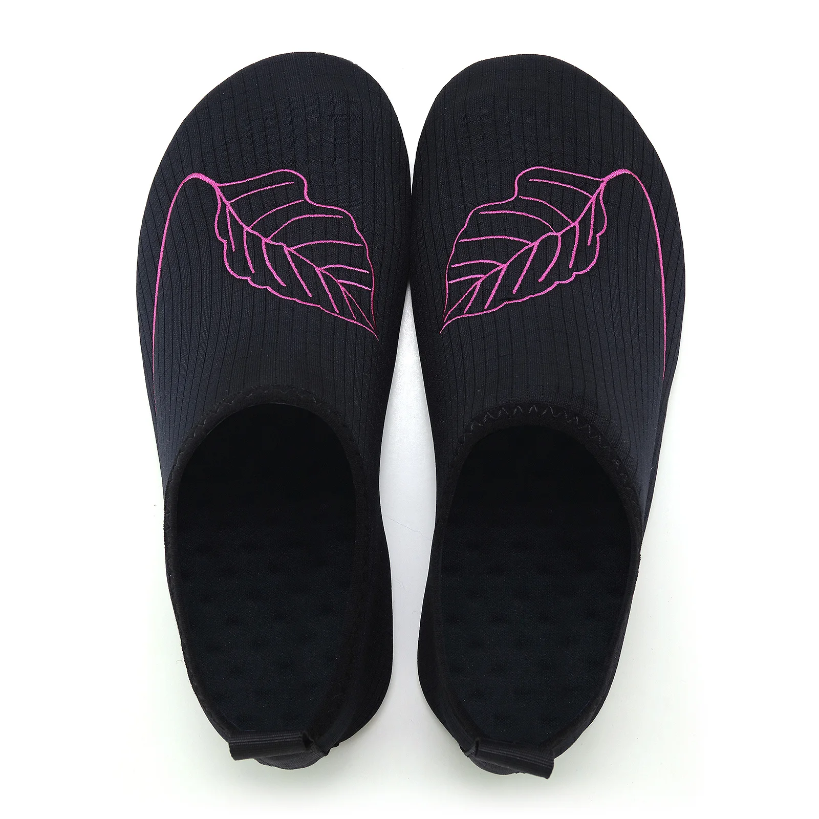 Black Barefoot Water Shoes Non-slip Quick Dry Aqua Socks for Women Beach Swimming Yoga Fitness
Black Barefoot Water Shoes Non-slip Quick Dry Aqua Socks for Women Beach Swimming Yoga Fitness