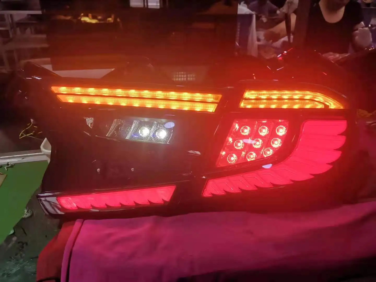 Factory Menufacture Honda Accord LED Tail Lamp Rearlights Full LED Animation Running Signal Reverse Brake for Year 2018 Up
Factory Menufacture Honda Accord LED Tail Lamp Rearlights Full LED Animation Running Signal Reverse Brake for Year 2018 Up
