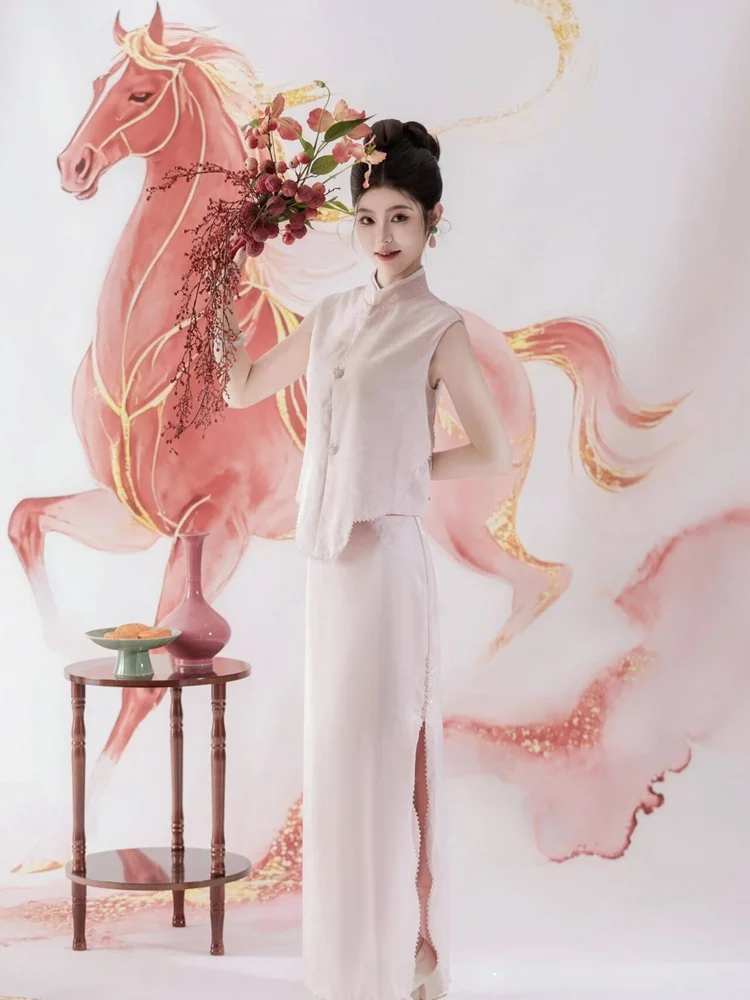 2026 New Pink Personal Portrait Studio Year Zodiac Theme Traditional Chinese Style Women's Fashion Clothing
2026 New Pink Personal Portrait Studio Year Zodiac Theme Traditional Chinese Style Women's Fashion Clothing