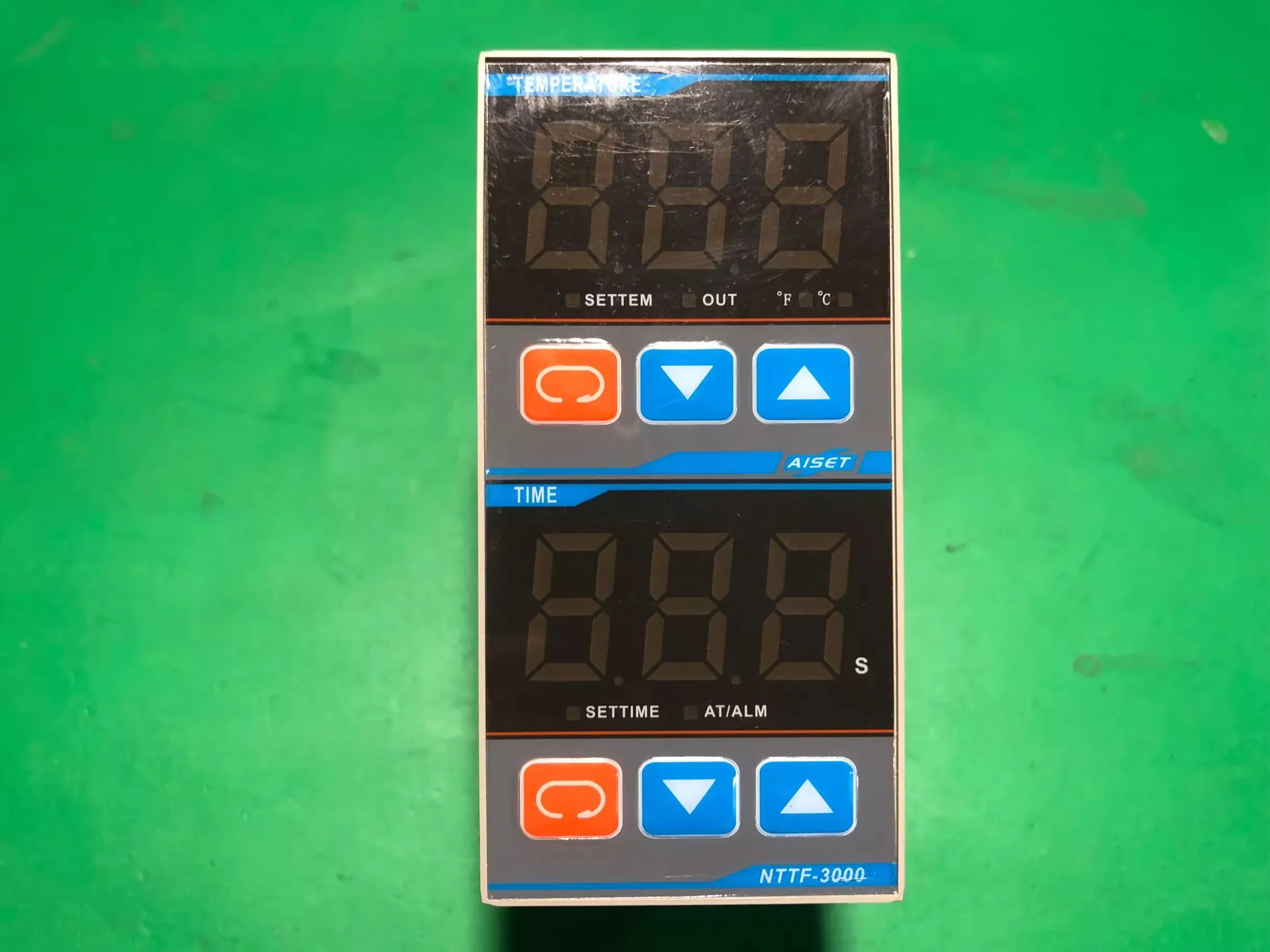NTTF-3411 Shanghai AISET Temperature Controller NTTF-3421WR Time Thermostat NTTF-3000 NTTF-3421V NTTF-3421 K 400 ℃
NTTF-3411 Shanghai AISET Temperature Controller NTTF-3421WR Time Thermostat NTTF-3000 NTTF-3421V NTTF-3421 K 400 ℃