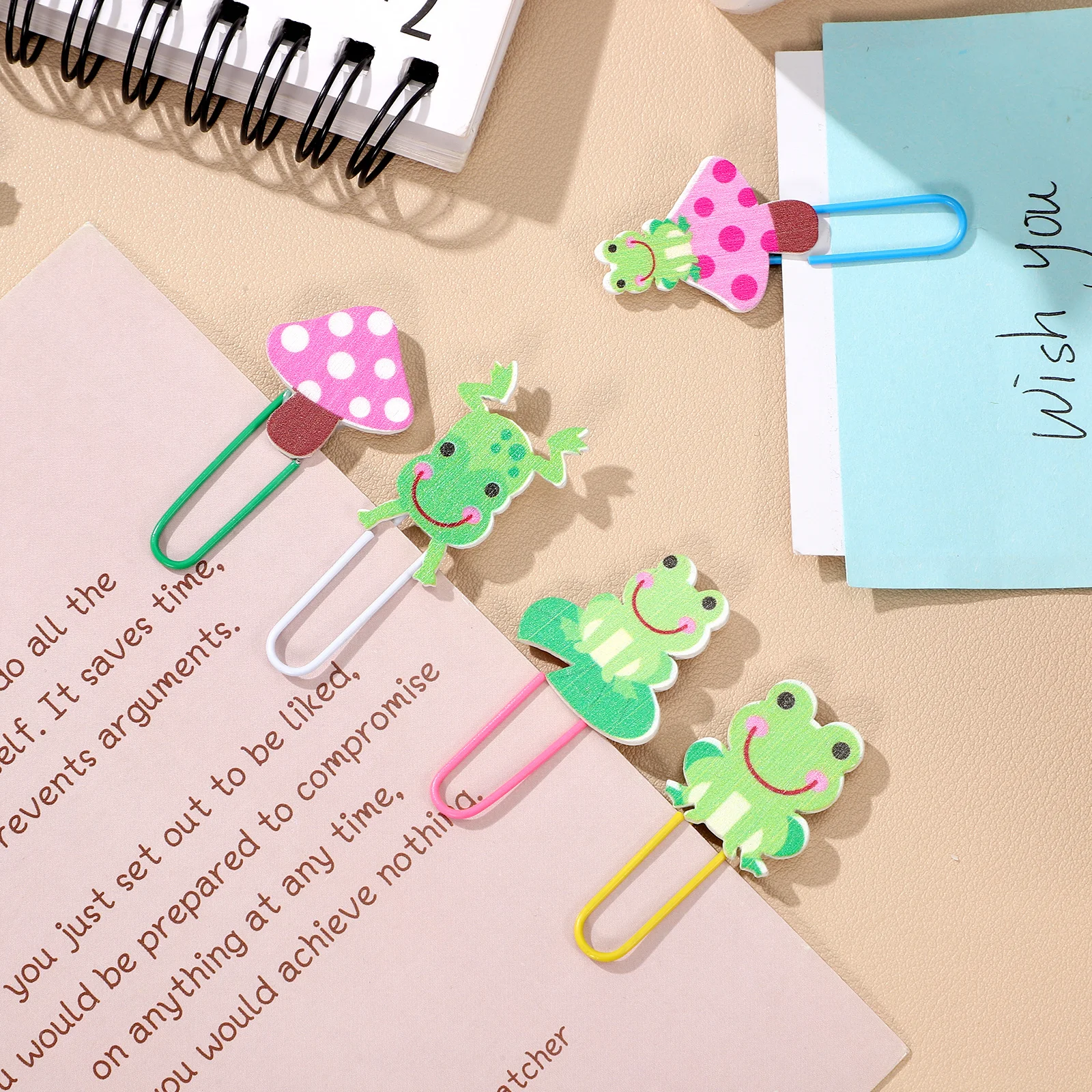 5Pcs Colorful Paper Clips Exquisite Cartoon Shaped Paper Clips for Reliable Clipping in Office School Home Stationery
5Pcs Colorful Paper Clips Exquisite Cartoon Shaped Paper Clips for Reliable Clipping in Office School Home Stationery