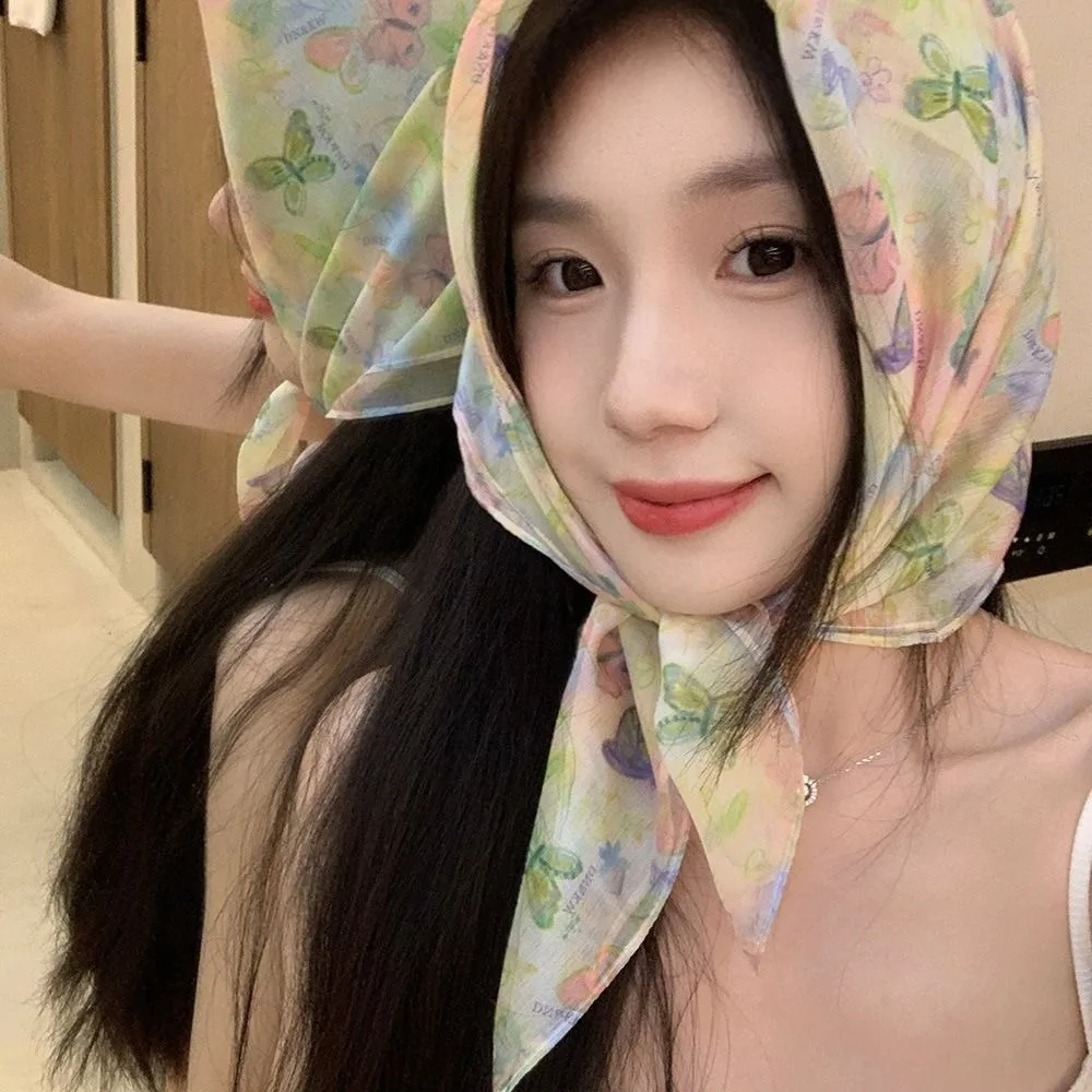 All-match French Floral Women Headscarf Sunscreen Soft Square Scarf Breathable Chiffon Hair Scarf Spring Summer
All-match French Floral Women Headscarf Sunscreen Soft Square Scarf Breathable Chiffon Hair Scarf Spring Summer
