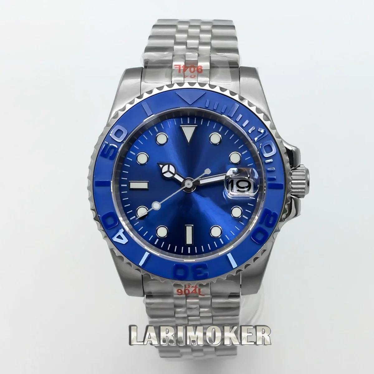 Мужские автоматические механические часы для дайвинга NH35 40 мм с сапфировым стеклом, черным, синим светящимся циферблатом, водонепроницаемым до 10 атм.
Мужские автоматические механические часы для дайвинга NH35 40 мм с сапфировым стеклом, черным, синим светящимся циферблатом, водонепроницаемым до 10 атм.