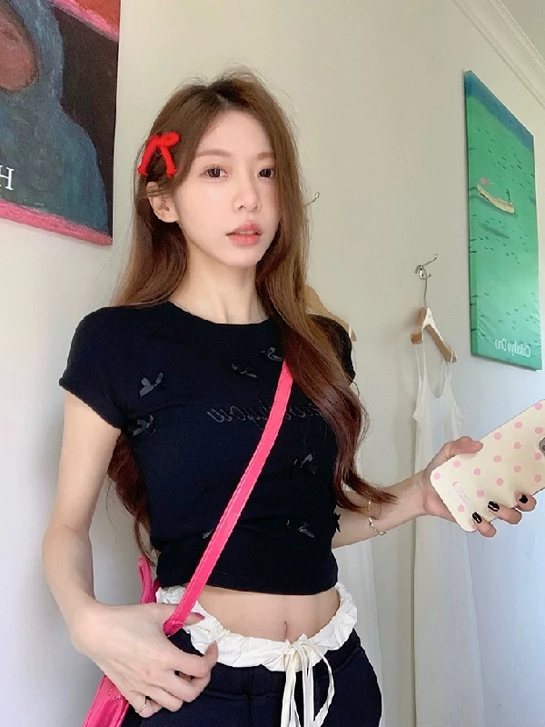 Summer New Sle Women's ort Sve T-irt Knot Letter Embroidery ort Fit Versatile Top Sexy Belly Baring
Summer New Sle Women's ort Sve T-irt Knot Letter Embroidery ort Fit Versatile Top Sexy Belly Baring