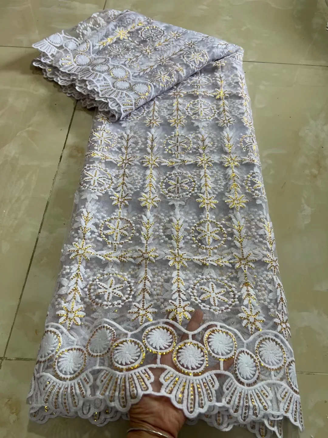 Latest Cheap Gold Sequins White African Milk Silk Lace Fabric 2022 High Quality Nigerian Cord Silk Net Lace Party Fabric KR22011
Latest Cheap Gold Sequins White African Milk Silk Lace Fabric 2022 High Quality Nigerian Cord Silk Net Lace Party Fabric KR22011