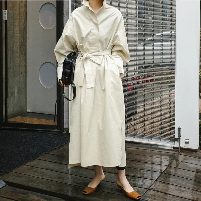 Новые осенние платья-рубашки 2025 года, повседневное корейское свободное однотонное женское платье с отложным воротником и бандажными карманами
Новые осенние платья-рубашки 2025 года, повседневное корейское свободное однотонное женское платье с отложным воротником и бандажными карманами