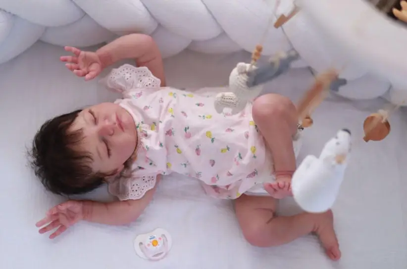 NPK 19inch Unfinished Unpainted Reborn Laura Doll Parts with Cloth Body Bebe kits
NPK 19inch Unfinished Unpainted Reborn Laura Doll Parts with Cloth Body Bebe kits