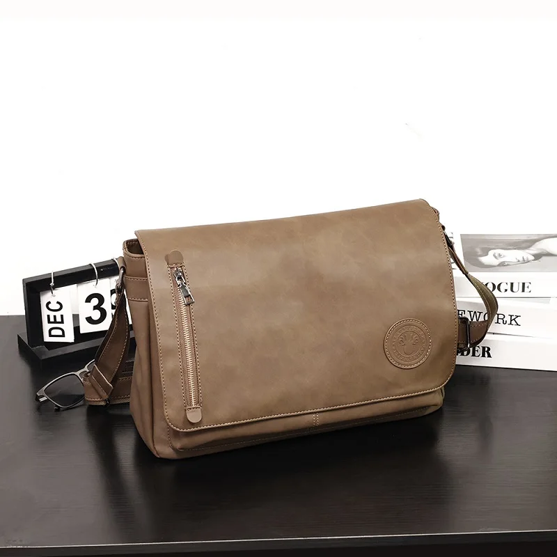 Korean Style Men Shoulder Bags Retro Man Side Bag Male Laptop Bags Leather Men Messenger Bags
Korean Style Men Shoulder Bags Retro Man Side Bag Male Laptop Bags Leather Men Messenger Bags