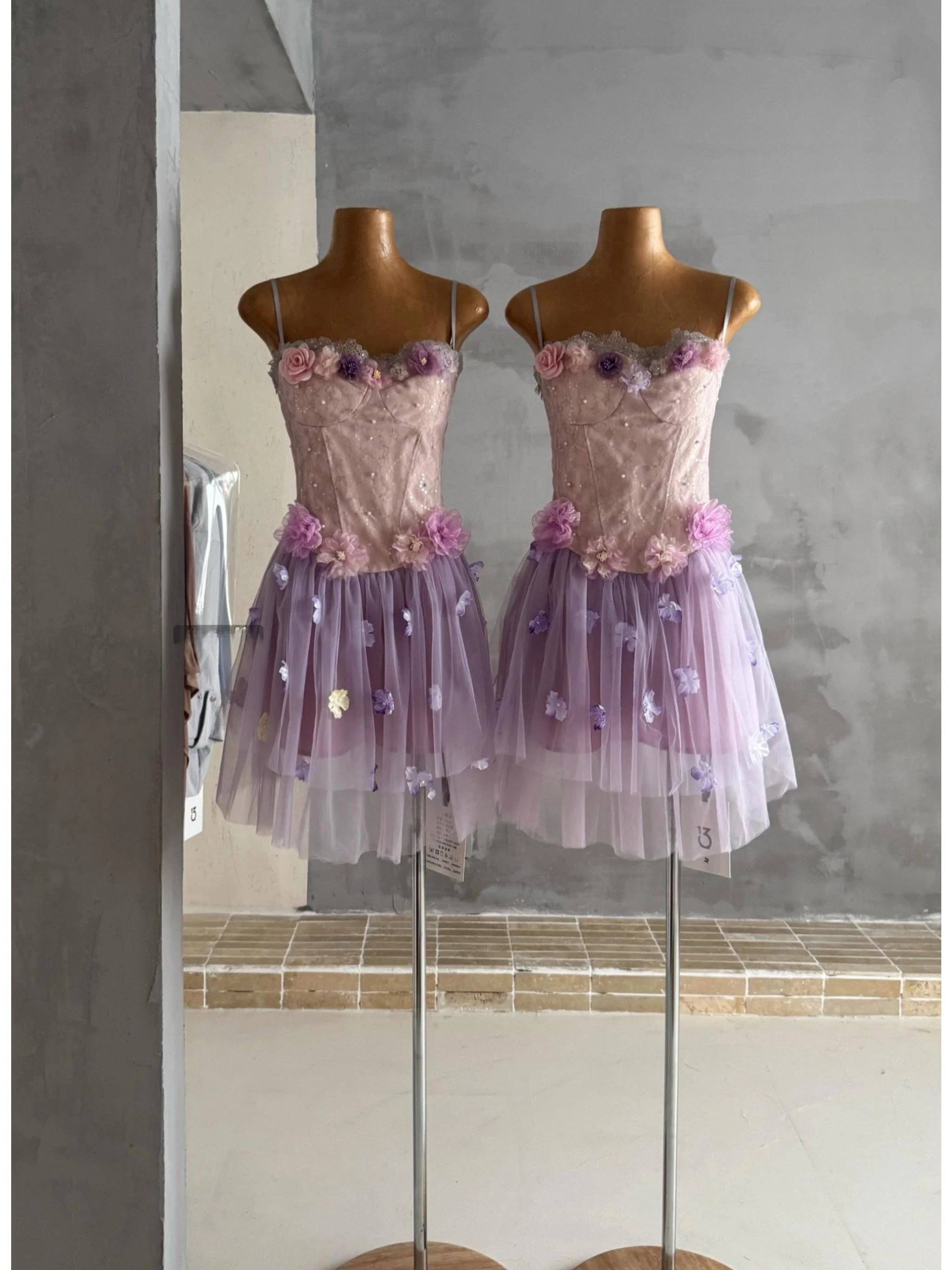 Summer Pure Desire Fairy Sweet 3D Flower Fishbone Waist Cinching A-Line Puffy Skirt Women's Clothing Citywalk Single Piece
Summer Pure Desire Fairy Sweet 3D Flower Fishbone Waist Cinching A-Line Puffy Skirt Women's Clothing Citywalk Single Piece