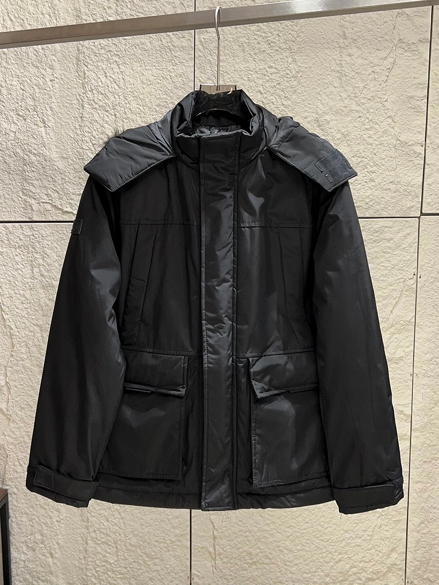Men's Outdoor Winter Thickened Warm Cotton Jacket Hooded Windproof Water-Resistant Workwear Coat Standard Fit Casual Style
Men's Outdoor Winter Thickened Warm Cotton Jacket Hooded Windproof Water-Resistant Workwear Coat Standard Fit Casual Style