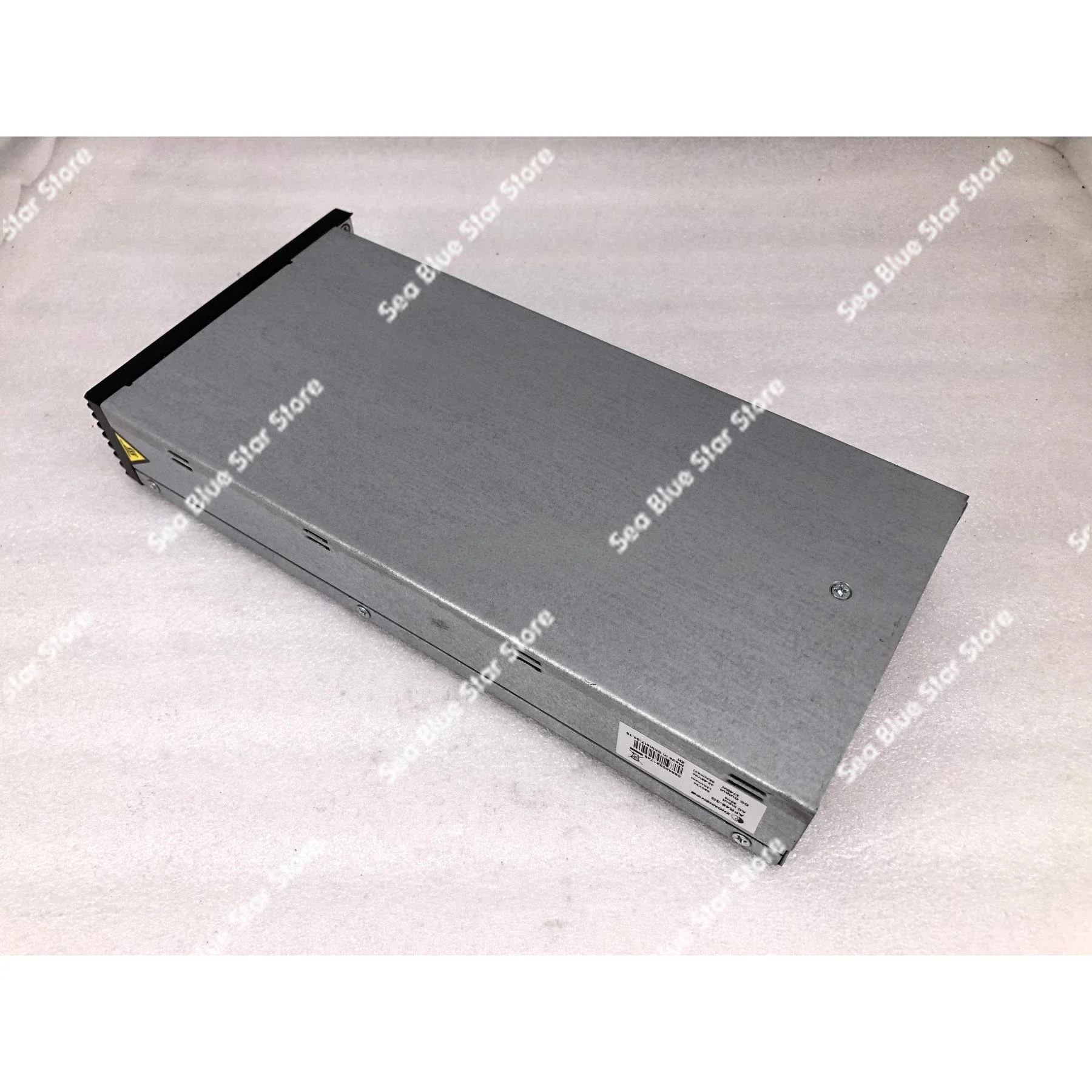 Модуль выпрямителя 48 В/38 А/1740 Вт APR48-3G Коммуникационный источник питания Модуль выпрямителя Б/у Разборка 
Модуль выпрямителя 48 В/38 А/1740 Вт APR48-3G Коммуникационный источник питания Модуль выпрямителя Б/у Разборка