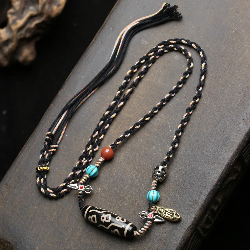 Agate Nine-Eyed Wealth God Dzi Bead Pendant Sweater Chain, Red Magnesite Copper Accessories, Braided Rope Necklace
Agate Nine-Eyed Wealth God Dzi Bead Pendant Sweater Chain, Red Magnesite Copper Accessories, Braided Rope Necklace