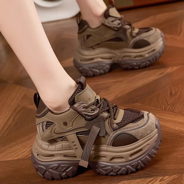 Casual Thick Bottomed Leather Dad Shoes for Women Winter Warm Sport Shoes Fashionable Low Cut Slip-On round Toe Rubber Sole
Casual Thick Bottomed Leather Dad Shoes for Women Winter Warm Sport Shoes Fashionable Low Cut Slip-On round Toe Rubber Sole