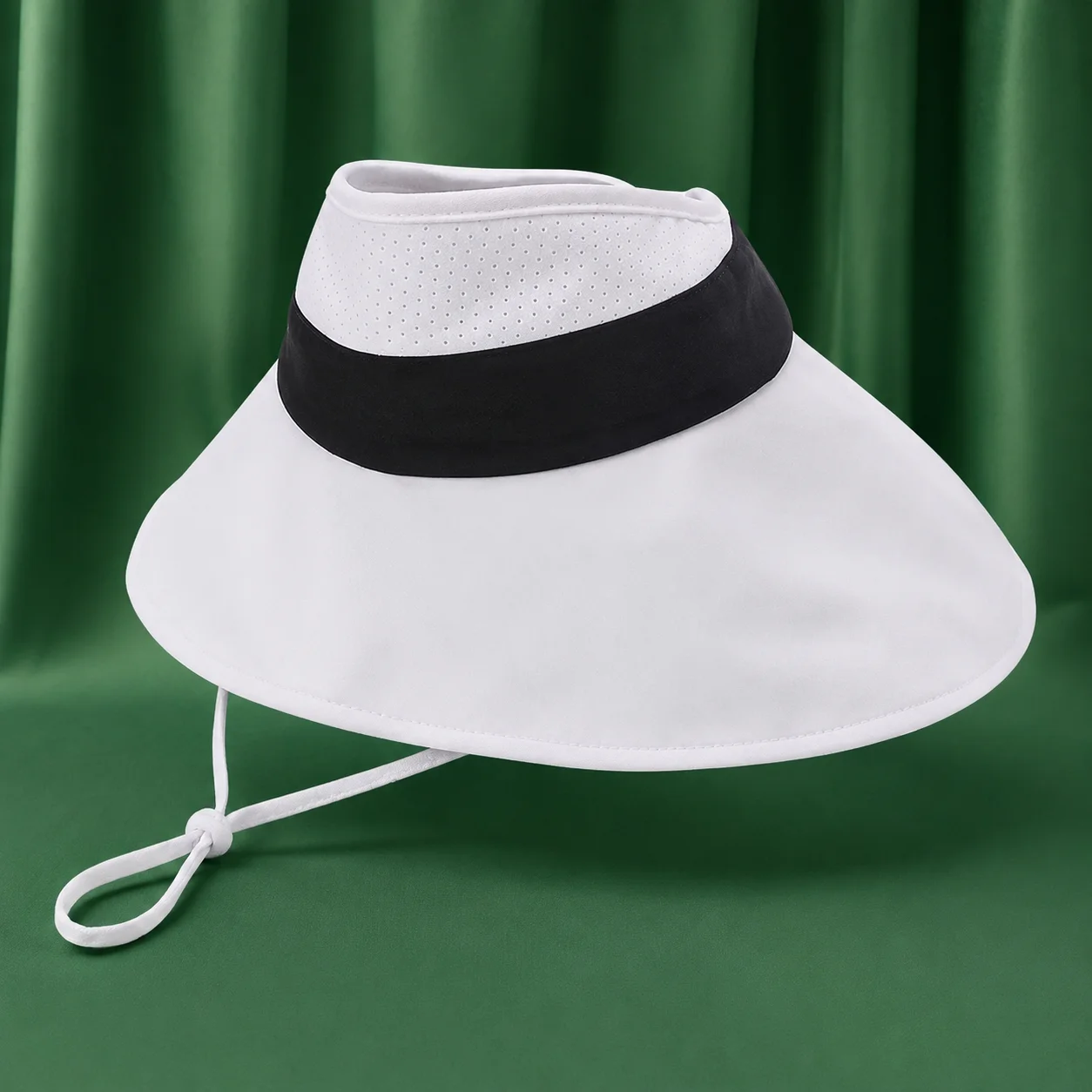 2026 Korean Golf Visor Women Empty Top Bucket Hat Wide Brim Sun Shade Breathable Sports Pan Caps Luxury UV Protection Hats
2026 Korean Golf Visor Women Empty Top Bucket Hat Wide Brim Sun Shade Breathable Sports Pan Caps Luxury UV Protection Hats