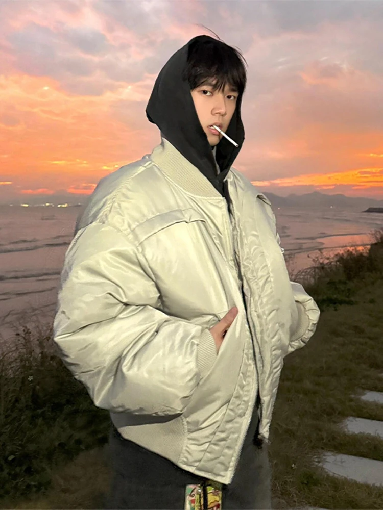 Мужская зимняя куртка-бомбер American Style MA Pilot из хлопка и полиэстера, свободного кроя, на молнии
Мужская зимняя куртка-бомбер American Style MA Pilot из хлопка и полиэстера, свободного кроя, на молнии