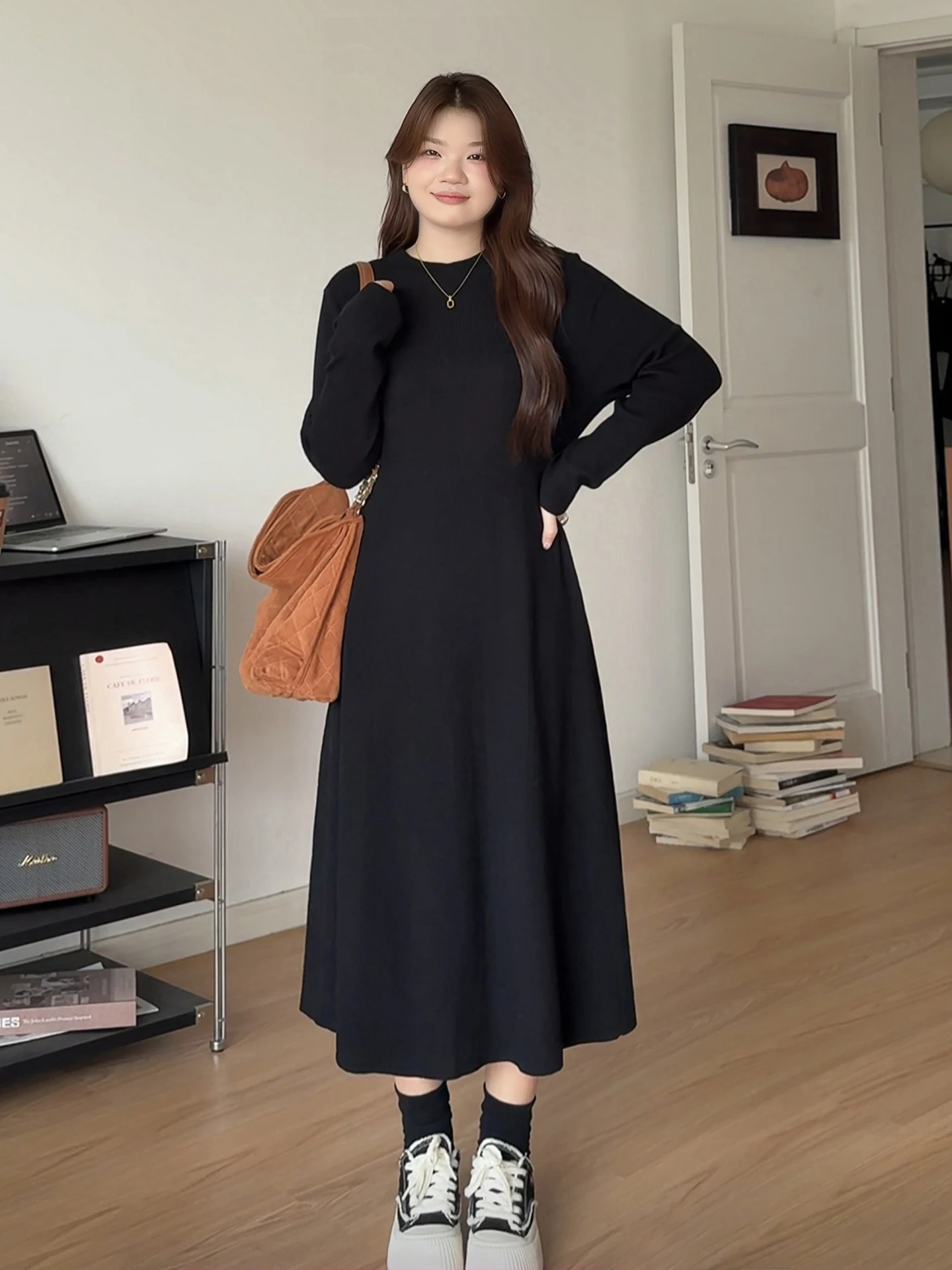 Вязаный А-силуэтный базовый слой для женщин больших размеров, осенне-зимний, облегающий, для повседневной носки, с высокой талией, длинный рукав
Вязаный А-силуэтный базовый слой для женщин больших размеров, осенне-зимний, облегающий, для повседневной носки, с высокой талией, длинный рукав