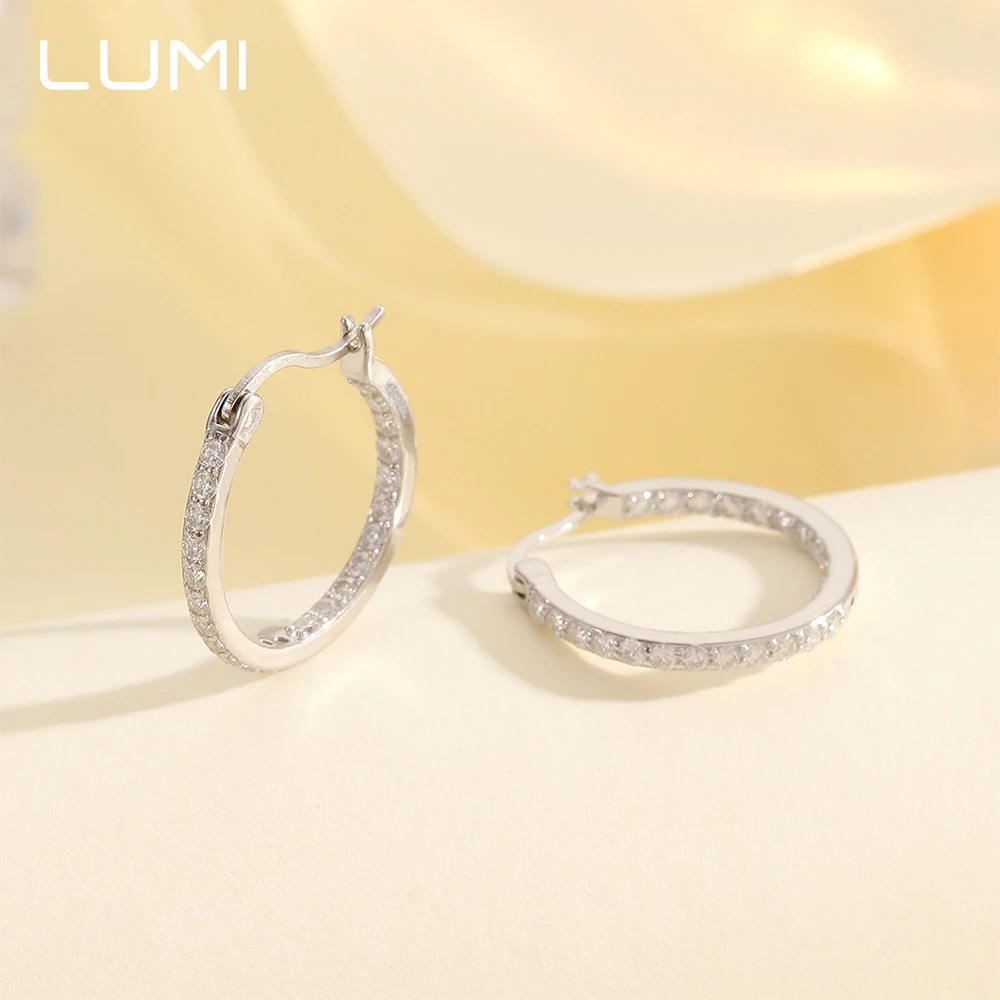 Double-Sided D Color Moissanite 925 sterling Silver Earrings Studs for Women - Diamond Like Front & Back Sparkle Luxury Gift
Double-Sided D Color Moissanite 925 sterling Silver Earrings Studs for Women - Diamond Like Front & Back Sparkle Luxury Gift