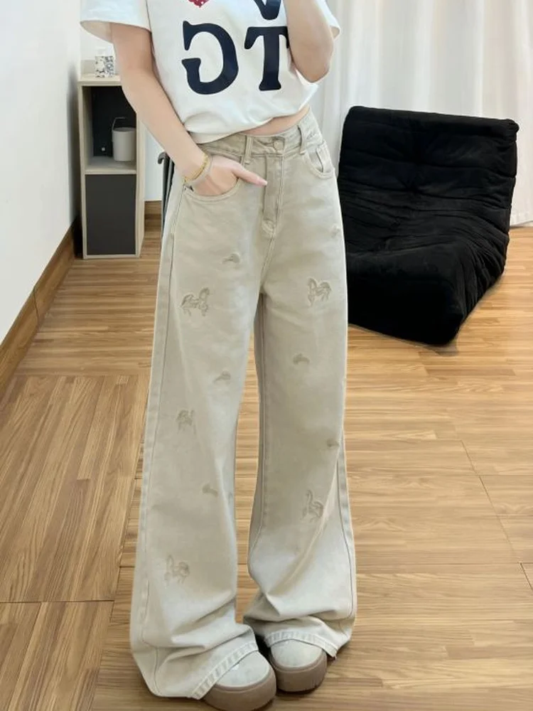 Retro Embroidered High Waist Wide Leg Jeans Women's Spring Moccasin Distressed Floor Length Slimming Loose Fit Denim
Retro Embroidered High Waist Wide Leg Jeans Women's Spring Moccasin Distressed Floor Length Slimming Loose Fit Denim