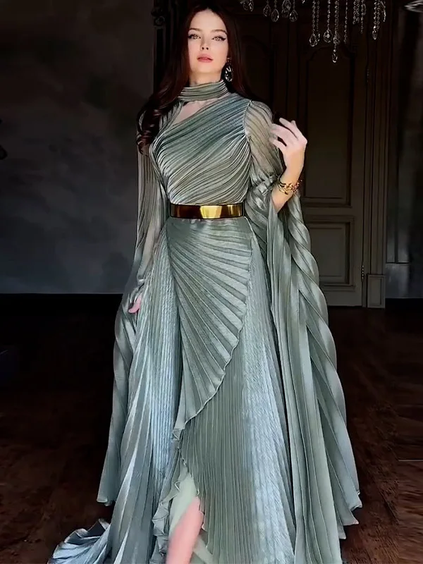 Elegant Long Skirt Dress with Belt Stage Performance Wedding Party Gown Slit Design Chinese Style Women's Fashionable Dress
Elegant Long Skirt Dress with Belt Stage Performance Wedding Party Gown Slit Design Chinese Style Women's Fashionable Dress