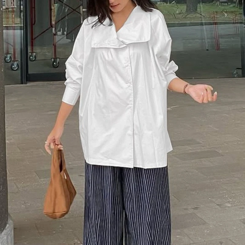 French Niche Design Lapel White Shirt for Women 2026 New Long-sleeved Single-breasted Simple Casual Shirt
French Niche Design Lapel White Shirt for Women 2026 New Long-sleeved Single-breasted Simple Casual Shirt