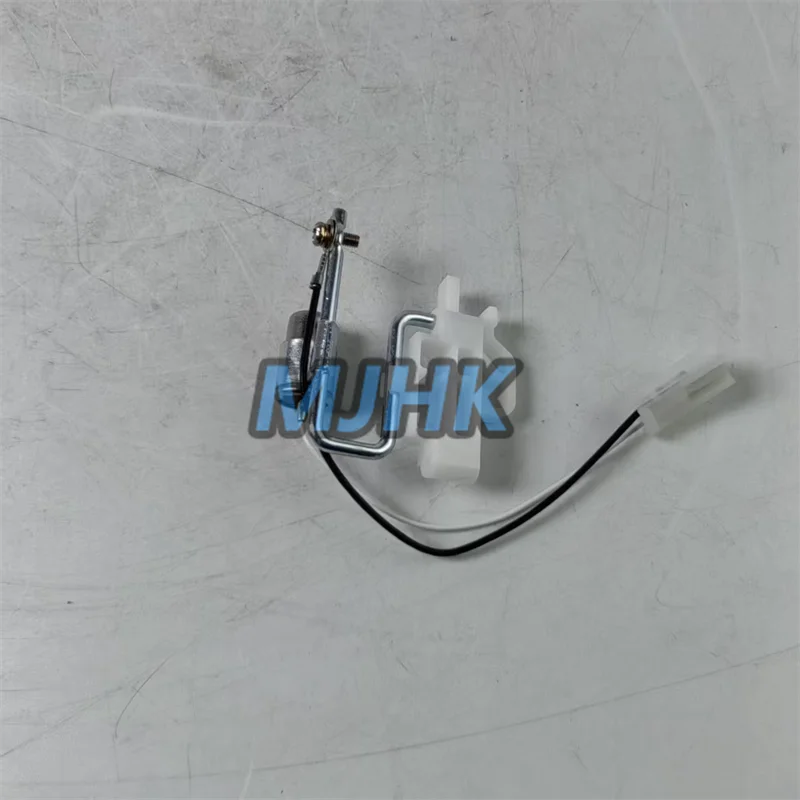Main Fuel Pump Sender Fuel Level Sensor For Yamaha YZF R6 YZFR6 2C0-13907-00 2C0-13907-01-00 2C0-13907-00-00 2C01390700
Main Fuel Pump Sender Fuel Level Sensor For Yamaha YZF R6 YZFR6 2C0-13907-00 2C0-13907-01-00 2C0-13907-00-00 2C01390700