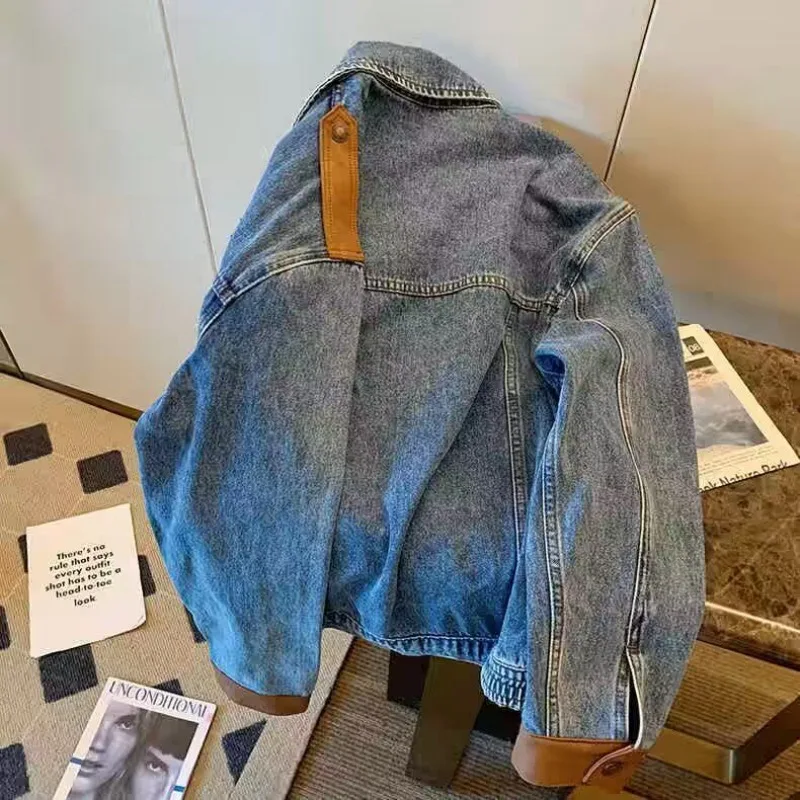 New Spring Autumn Style To Do Old Fashion Brand Jacket Loose Design Sense of Top American Vintage Splicing Denim lovers Coat
New Spring Autumn Style To Do Old Fashion Brand Jacket Loose Design Sense of Top American Vintage Splicing Denim lovers Coat