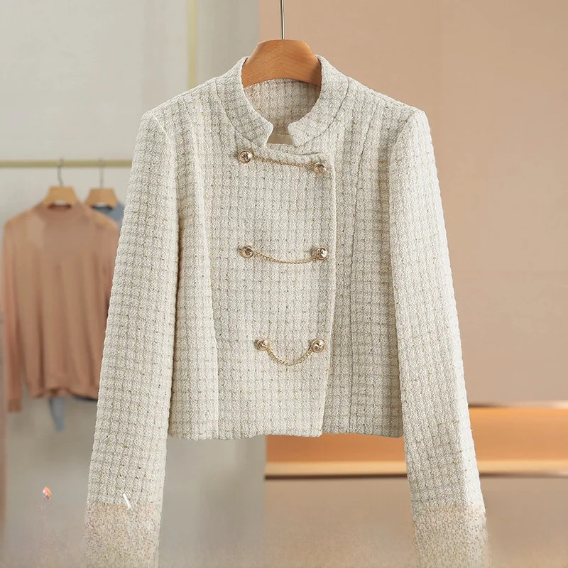 Ele Stand Collar awl Lapel ort Coat with iny Teads Luxury Sle Women's Jaet Spring 2026 Brand Buttoning
Ele Stand Collar awl Lapel ort Coat with iny Teads Luxury Sle Women's Jaet Spring 2026 Brand Buttoning