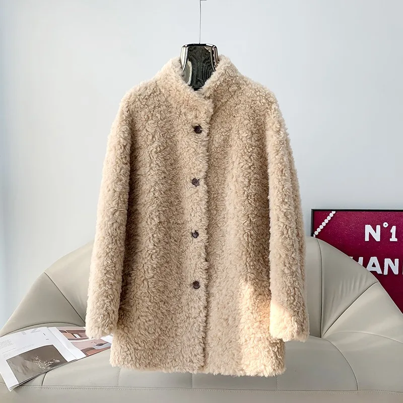 Новое поступление зимы 2025, женская дубленка средней длины с воротником-стойкой, теплая куртка PT505
Новое поступление зимы 2025, женская дубленка средней длины с воротником-стойкой, теплая куртка PT505