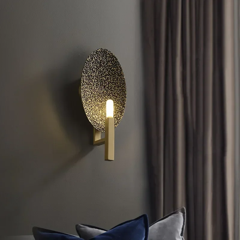 All copper Nordic simple wall light luxury living room creative study bedside hanging lamp decorative
All copper Nordic simple wall light luxury living room creative study bedside hanging lamp decorative