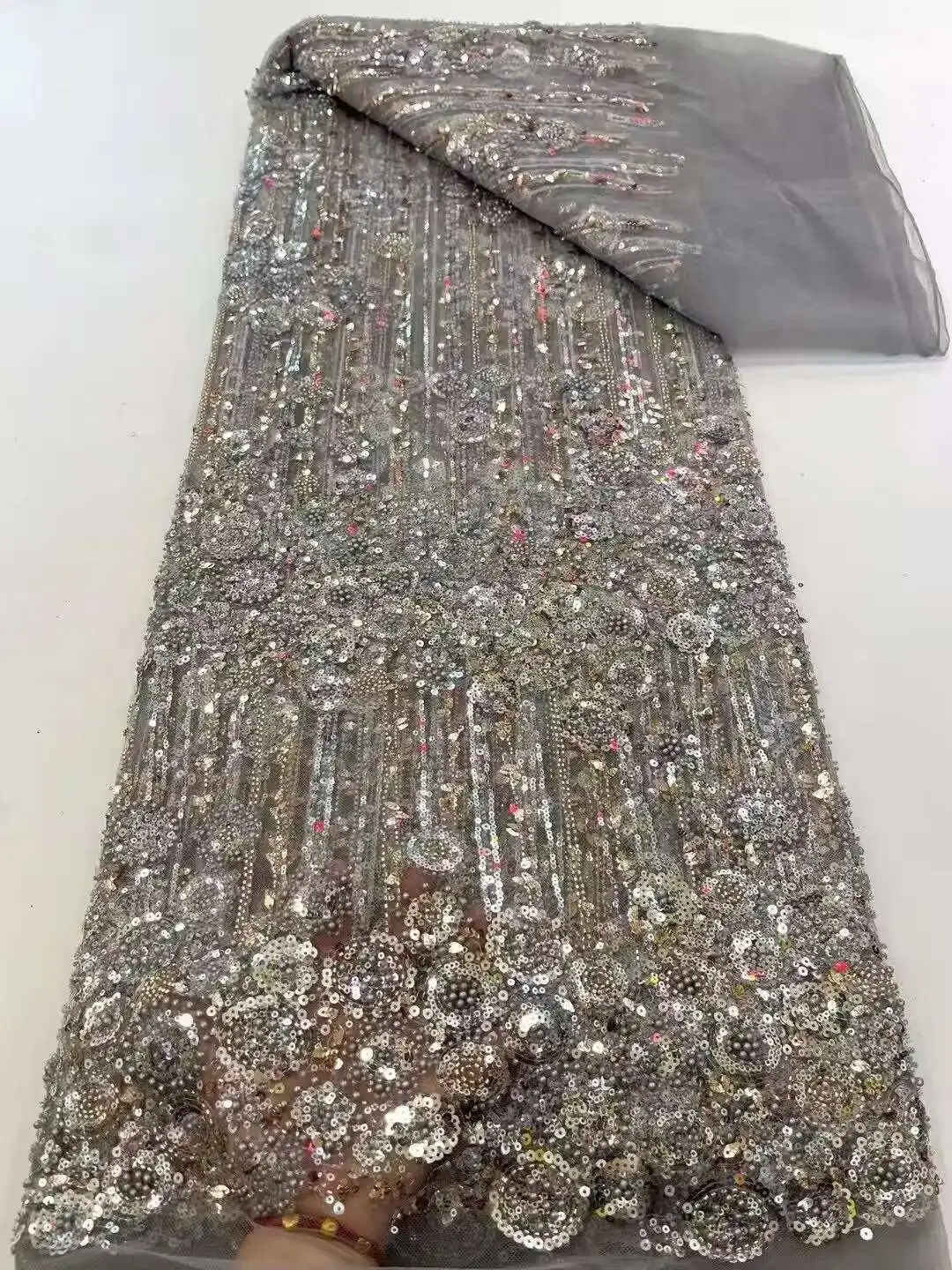 Roay blueFashion Latest Africa Embroidered Tulle Net Fabric With Beads High Quality Luxury Sequins Net Lace Evening Party Dress
Roay blueFashion Latest Africa Embroidered Tulle Net Fabric With Beads High Quality Luxury Sequins Net Lace Evening Party Dress