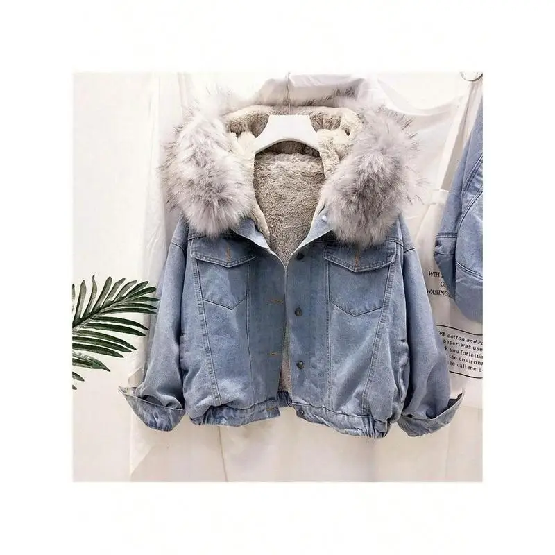 Fce Collar Denim Jacket with Fur Trim Women's plus Size Outerwear Winter Season Pear Shaped Body Type Other Material 100%
Fce Collar Denim Jacket with Fur Trim Women's plus Size Outerwear Winter Season Pear Shaped Body Type Other Material 100%
